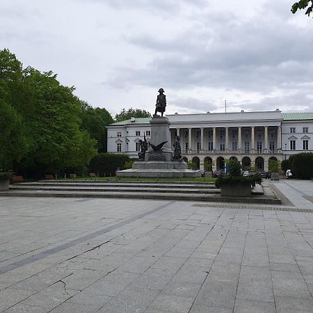 Park Saski Przechodnia วอร์ซอ ภายนอก รูปภาพ